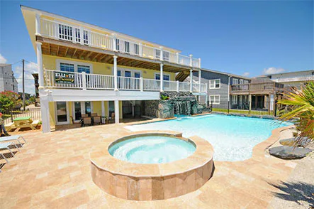 Elliott Luxury Rentals