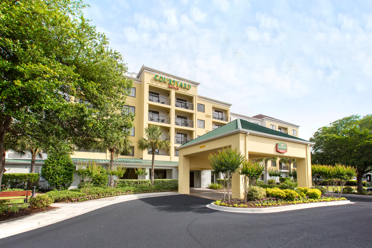 Courtyard By Marriott, Barefoot Landing