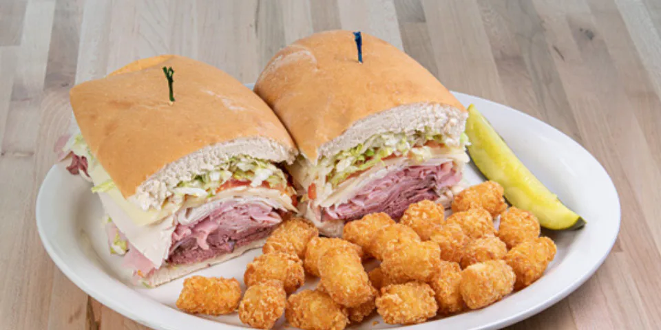 Dagwood's Deli & Sports Bar