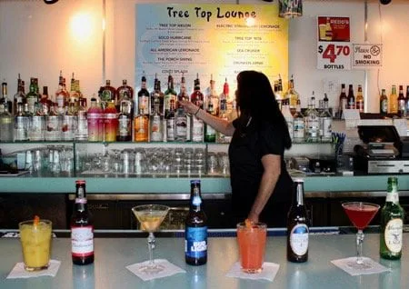 Tree Top Lounge