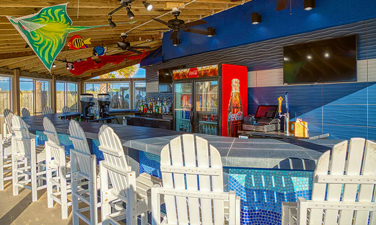 Fishtails Beach Bar
