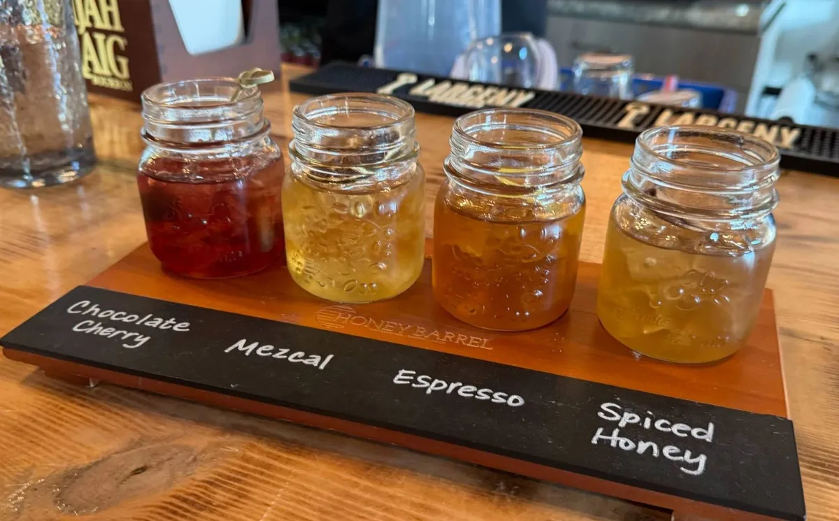 Honey Barrel Breakfast & Grill